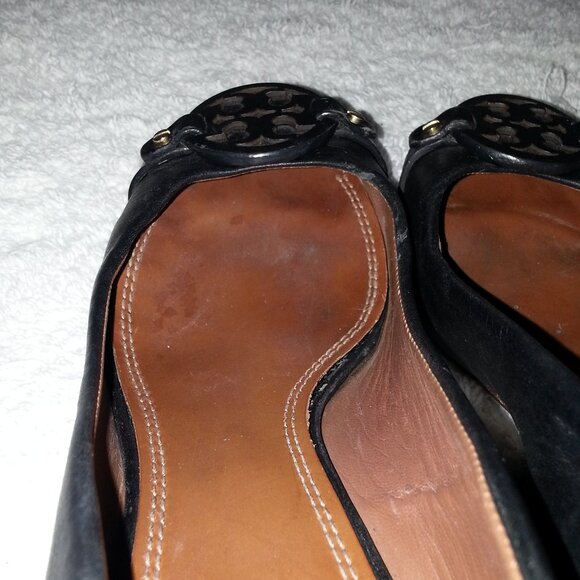 Size 7 Tory Burch Wedge Heels Worn - Picture 9 of 9